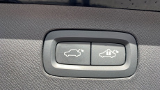 Volvo XC90 2.0 B5D [235] Plus Dark 5dr AWD Geartronic Diesel Estate